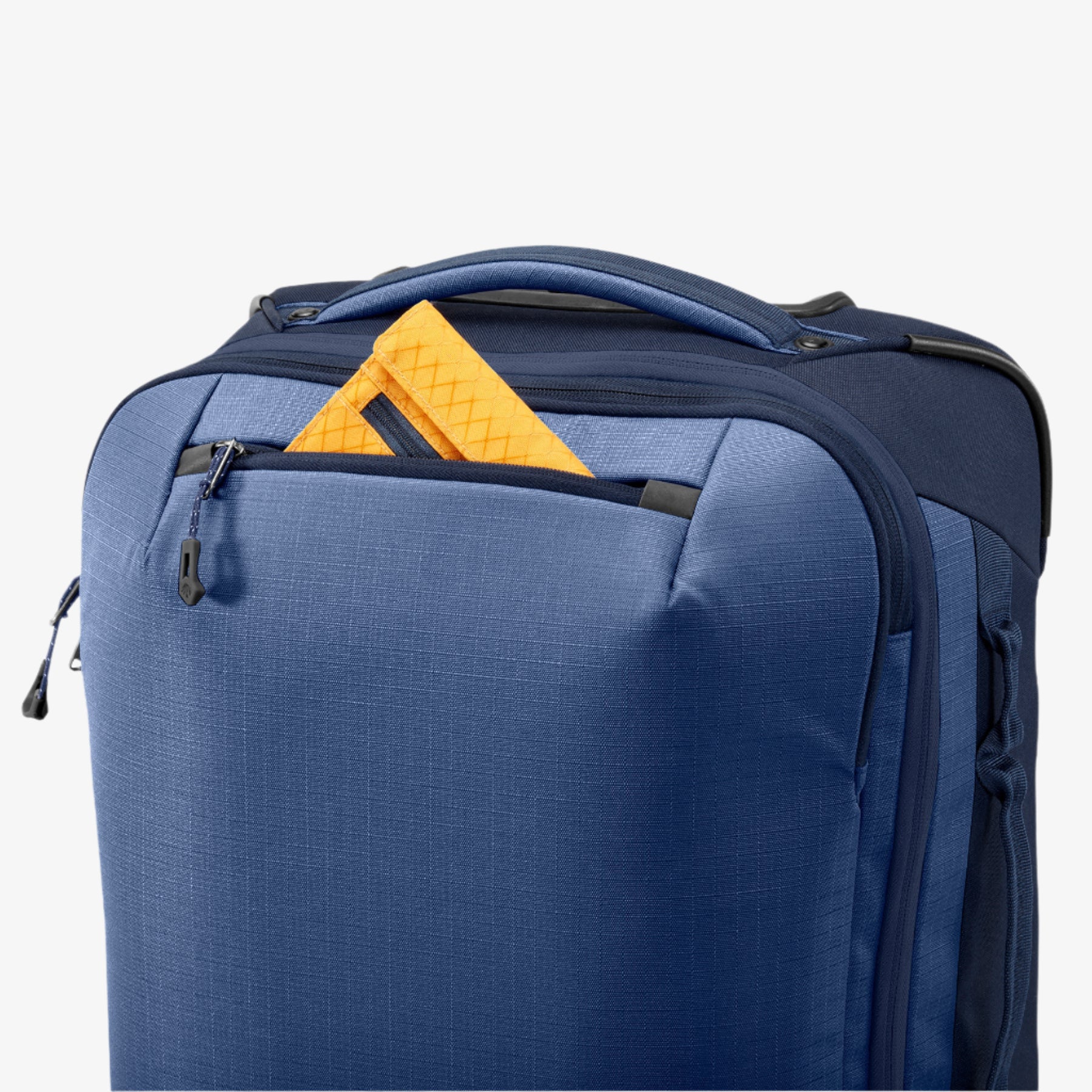 Expanse 4-Wheel 26/60L Luggage - Image 12